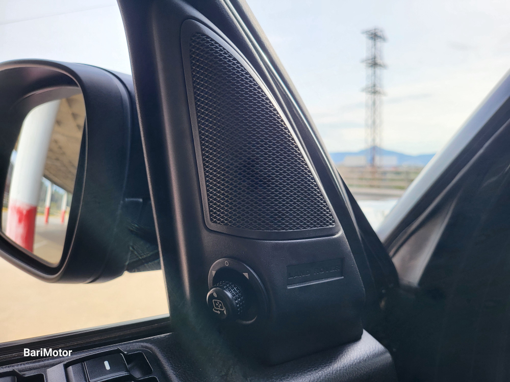 Land Rover Discovery V6 TD HSE foto 15