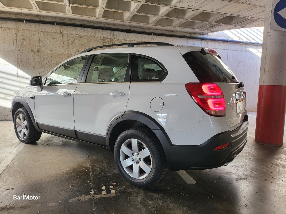 Chevrolet Captiva 2.2 VCDi LT 2WD foto 20