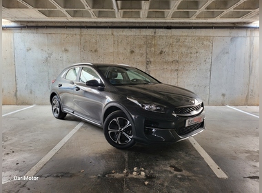 Kia - XCeed