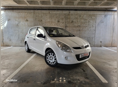 Hyundai - i20