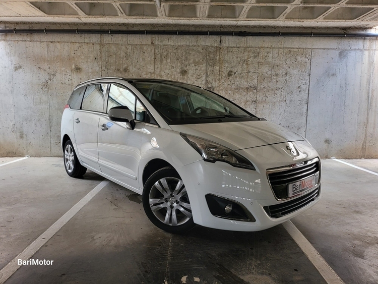 Peugeot 5008 Allure foto miniatura