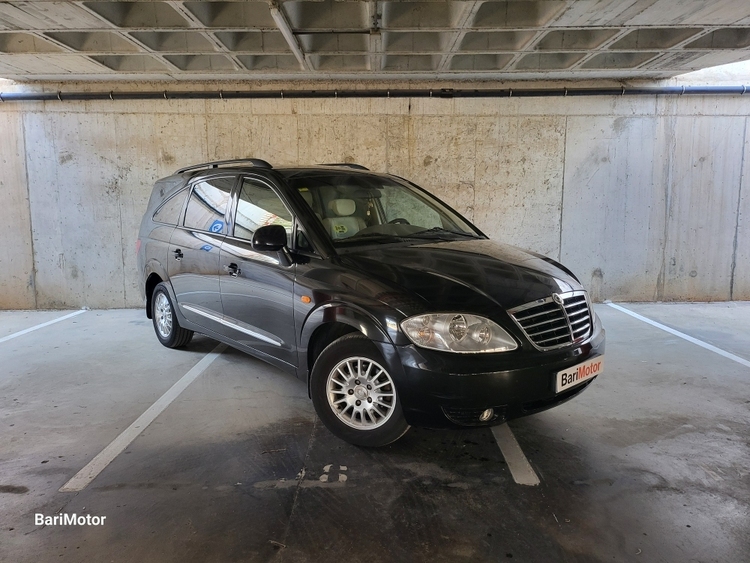 Ssangyong Rodius 270 Xdi foto miniatura